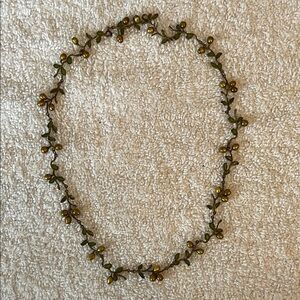 Elegant Green and Gold Floral Necklace